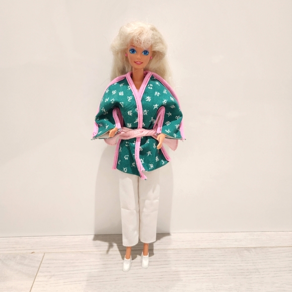 2/$20 1985 Barbie Twice as Nice Fashions - Picture 2 of 8